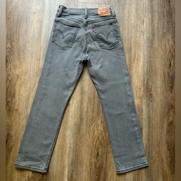 Levi’s Wedgie Straight Jeans - Picture 2 of 2